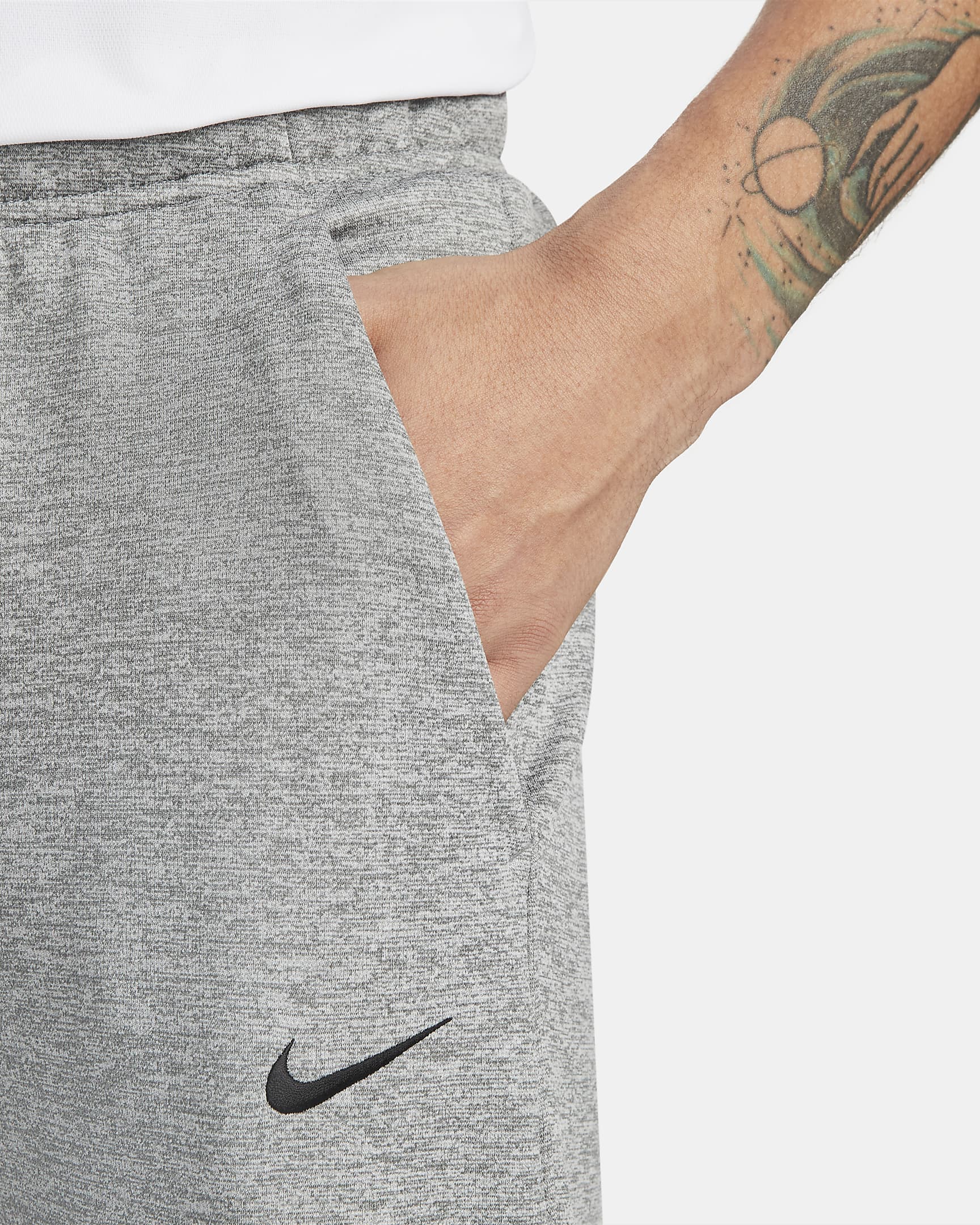 Nike Therma-FIT Tapered Trousers